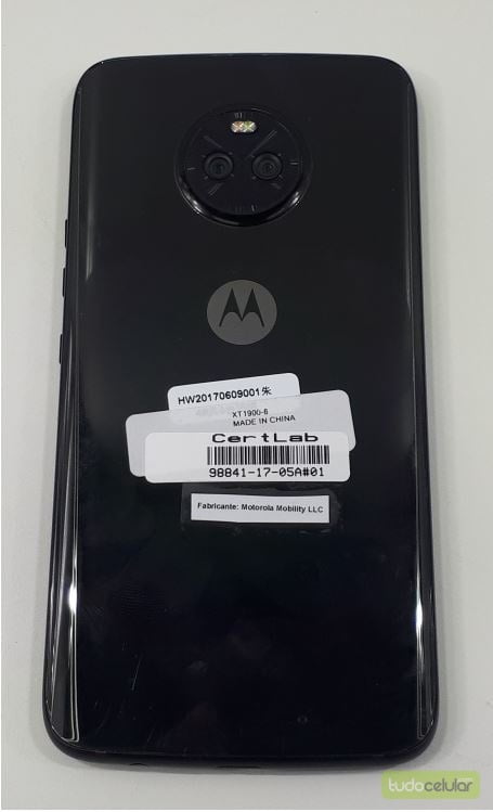 Moto X4 Real Life Image Moto X4 Real Life Image