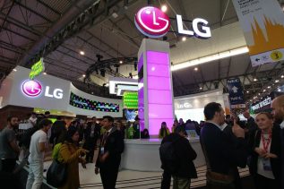 [LIVE] Watch LG CES 2017 Event Here 1